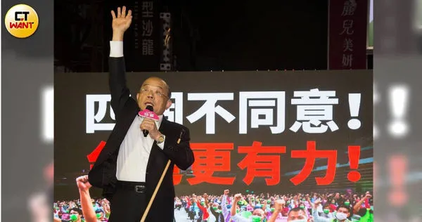 行政院長蘇貞昌馬不停蹄為四個「不同意」公投助講，政界認為公投結果不僅為閣揆保衛戰，若防守得宜很可能成為總統前哨戰。（圖／黃威彬攝）