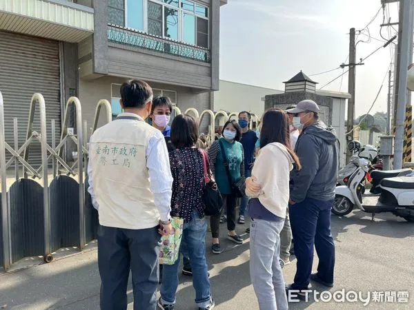 ▲為保障勞工權益，台南市勞工局17日邀集相單位進行該公司之歇業事實認定。（圖／記者林悅翻攝，下同）