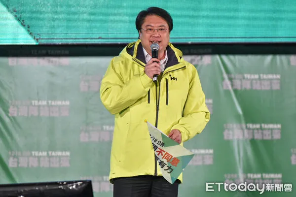 ▲民進黨公投說明會台北場，基隆市長林右昌致詞。（圖／記者林敬旻攝）