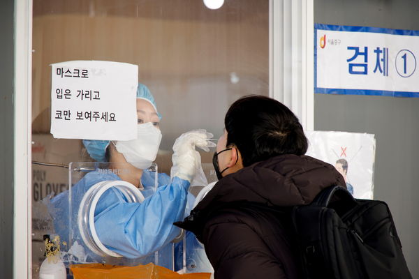 ▲▼南韓成功研發出全球首款能在4小時內篩出5種新冠變種病毒的PCR試劑。（示意圖／路透社）