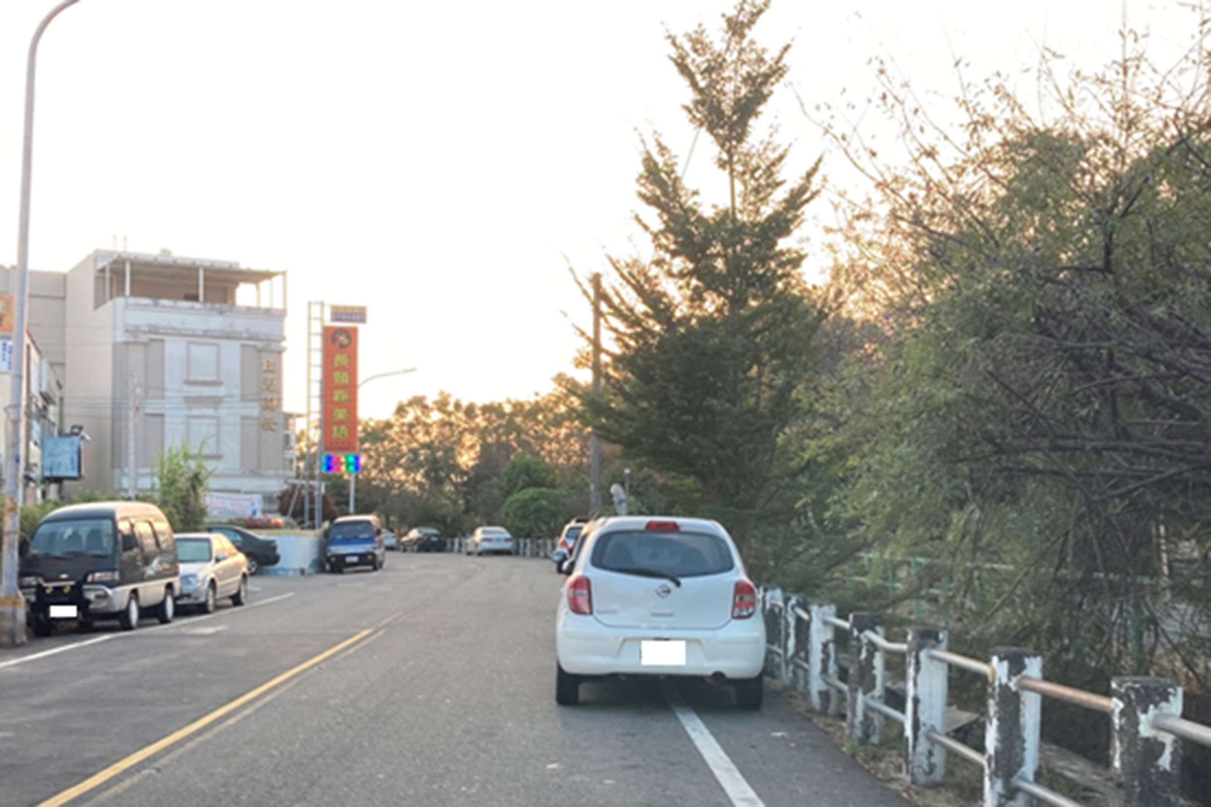 車停家門外白線遭開單 申訴仍吞900罰款監理站一張照猛打臉 Ettoday社會新聞 Ettoday新聞雲 車停家門外白線遭開單 申訴仍吞900罰款監理站一張照猛打臉 Ettoday社會新聞 Ettoday新聞雲