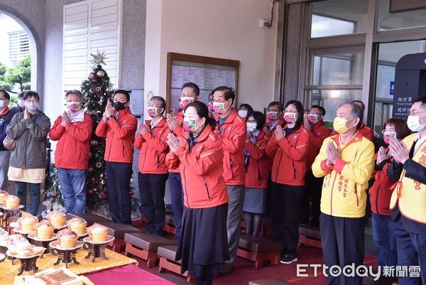 ▲▼大甲鎮瀾宮媽祖三百年來首次東巡花蓮與花蓮與港天宮媽祖合體「雙媽會」遶境。（圖／花蓮縣政府提供，下同）