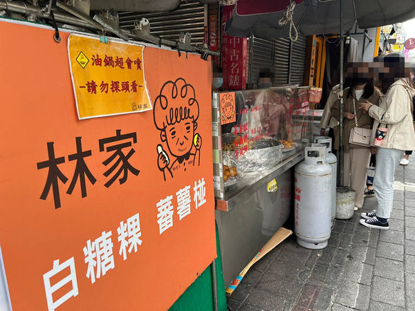 ▲台南市中西區國華商圈小吃名店雲集，但最近小吃店紛紛漲價，台南市消保官訪查物價時發現，27家知名小吃店價格，計有13家調高部分品項之價格，平均約漲5-20元。（圖／翻攝自台南市國華商圈臉書，下同）