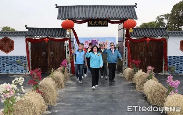 ▲今年莿桐鄉公所規今年劃第一公園花海景觀藝術區及孩沙里花海地景區等景觀區域供民眾打卡玩樂。（圖／記者蔡佩旻翻攝）