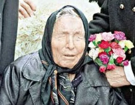 ▲▼盲眼龍婆。（圖／翻攝維基百科）