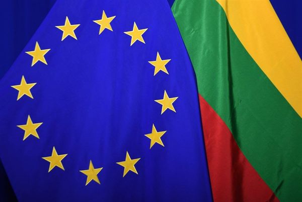 ▲▼歐盟立陶宛國旗。（圖／翻攝自Facebook／European Commission）