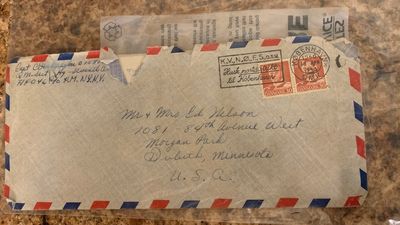 收信驚見1953年歷史信封　「新生兒喜訊」遲到68年回到主人手中