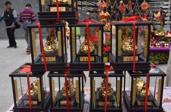 ▲▼金雞母。（圖／翻攝自Facebook／竹山紫南宮）