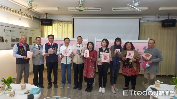 ▲台南安平開台天后宮，舉辦「安平迎媽祖上香山」繪本新書發表。（圖／記者林悅翻攝，下同）