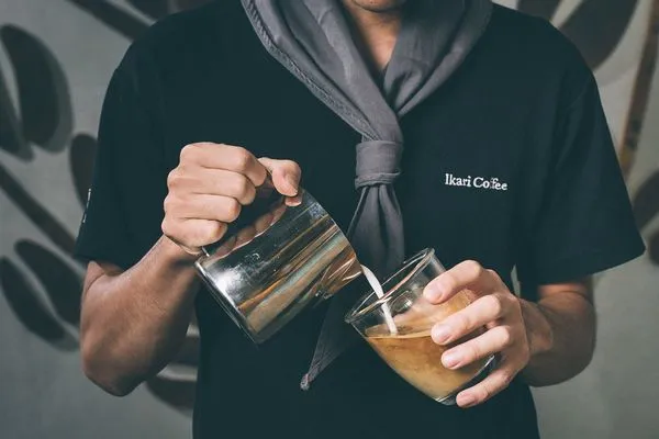 ▲怡客咖啡開賣年菜。（圖／怡客咖啡、85度C提供）