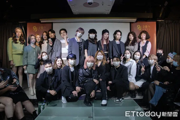 ▲撐過停水+疫情，髮品業者2022春夏趨勢會「春迴」登場。（圖／記者游瓊華攝）