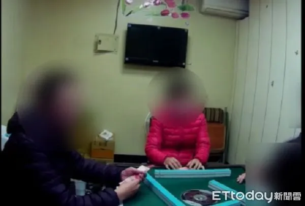 ▲游姓男子在住處開設麻將賭場，經常深夜打牌擾人安寧。（圖／桃園警分局提供）