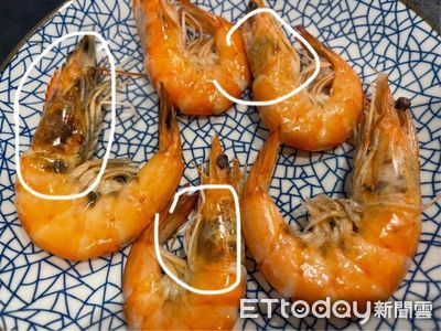 點蝦驚見頭部全黑！他嚇壞問「這還能吃？」內行曝真相：反而更好