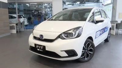 他好奇 魔王難度路邊停車 要怎麼練 網 我都把前後車先撞開 Ettoday車雲 Ettoday新聞雲