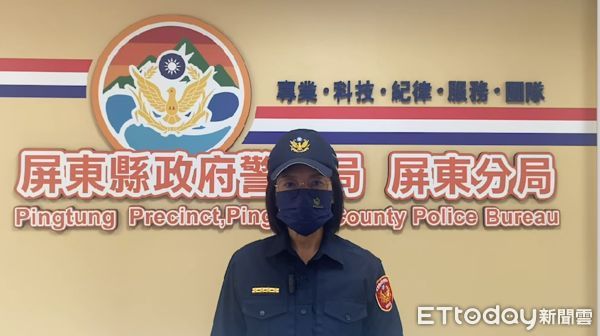 ▲林婦住處被潑油潑及分局長方秋梅說明警方處理過程              。（圖／翻拍，下同）