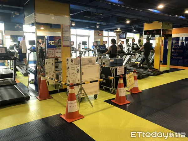 ▲台南市環保局積極推動室內空氣品質改善，全市119處列管場所51處取得「良好」標章，16處取得「優良級」標章。（圖／記者林悅翻攝，下同）