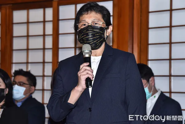 ▲▼時代力量黨主席陳椒華等提名小組成員出席時代力量「2022地方公職人員選舉」首場提名記者會。（圖／記者李毓康攝）