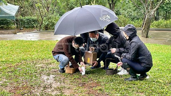 ▲陳松勇骨灰植存長眠法鼓山 追隨已故聖嚴法師相伴。（圖／記者郭世賢攝）