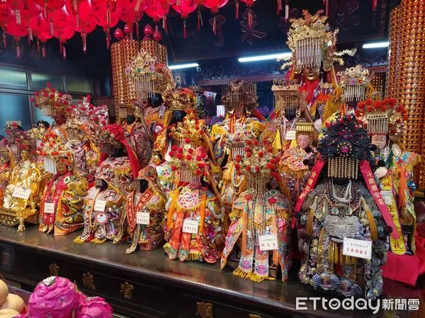 ▲金面媽祖回鑾台北城 雙北25友宮雲集會香安座大典。（圖／新北市民政局提供）