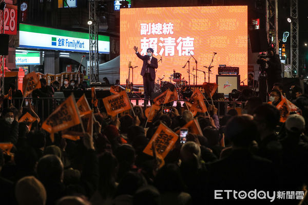 ▲副總統賴清德出席「終結惡戰 團結之夜」反惡罷林昶佐選前之夜。（圖／記者林敬旻攝）