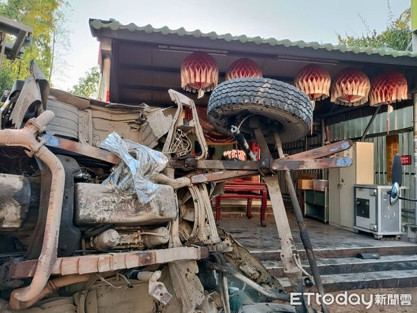 ▲彰化員南路車禍。（圖／記者唐詠絮攝）