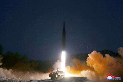 北韓證實：成功試射新型中程高超音速彈道飛彈