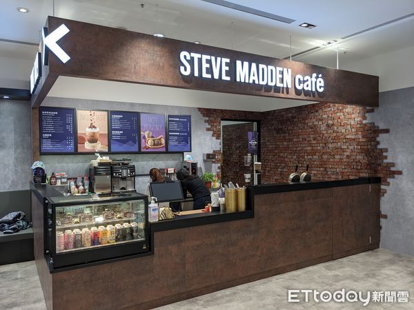 ▲國潮流品牌STEVE MADDEN與咖啡弄Coffee Alley攜手打造亞洲首間STEVE MADDEN時尚第三空間「SM Café」。（圖／記者黃士原攝）