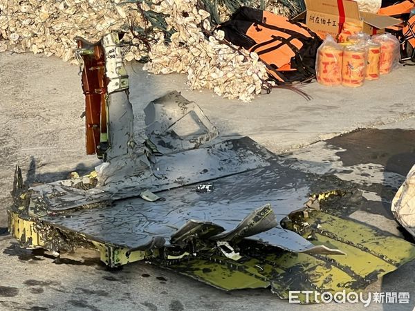 ▲▼再尋獲F-16V戰機大片殘骸。（圖／記者黃彥傑、陳以昇攝）