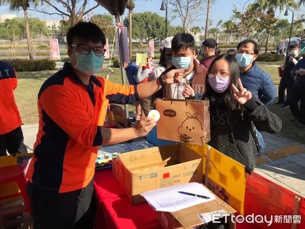 ▲台南市南科消防分隊以「南科消防防火遊戲」為主題，特別設計「消防遊戲迷宮」與民眾同樂。（圖／記者林悅翻攝，下同）