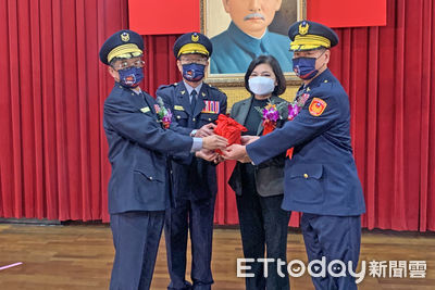 雲林縣新、卸任警察局長交接　警政研究所博士李謀旺掌兵符