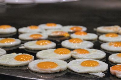 煎荷包蛋要「先打在碗裡」　廚師分享雞蛋各種料理法曝常見錯誤