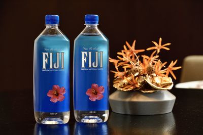 絕美FIJI Water收服饕客！躍上米其林推薦餐廳「寒舍食譜」佐餐