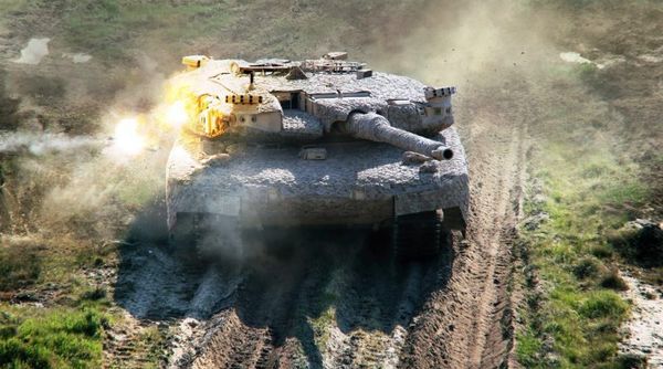 ▲▼德國軍工大廠萊茵金屬（Rheinmetall）公司研製多種主/被動防禦系統，圖為「擊盾」（StrikeShield）主動防護系統的硬殺攔截作動。（圖／Rheinmetall）