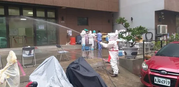 ▲「鴻佰」新竹3處密集接觸點曝光　竹縣府：足跡重疊者快去篩。（圖／記者陳凱力翻攝）