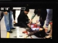 捷運江子翠站內隨機砍人血濺車廂，3死25傷。