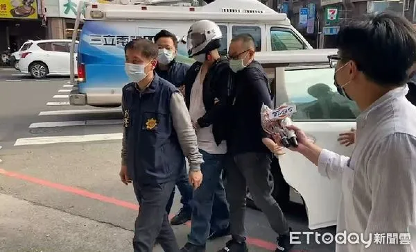 ▲▼台中槍擊案嫌犯到案。（圖／記者白珈陽攝）