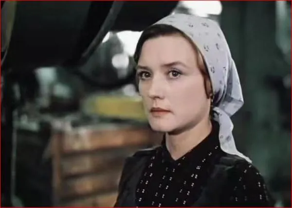 ▲《莫斯科不相信眼淚》的女主角薇拉阿蓮托娃          。（圖／劇照）