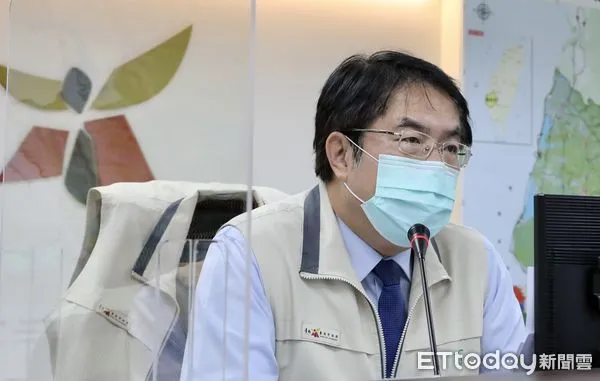 ▲台南市2021年全年召開道安會報12次，台南市長黃偉哲均親自出席主席，可謂「全勤」，也彰顯黃偉哲對台南市交通改革的重視。（圖／記者林悅翻攝）