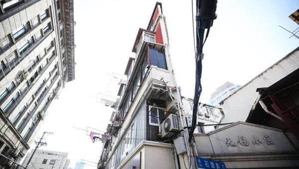 上海「網紅紙片樓」被列入要都更　40餘戶不滿抱團拒簽約 | ETtoda