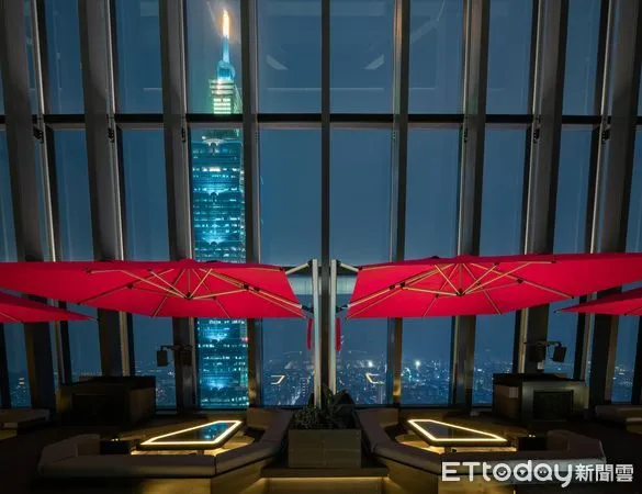 ▲微風南山48樓的高空景觀餐廳CÉ LA VI Taipei。（圖／CÉ LA VI Taipei提供）