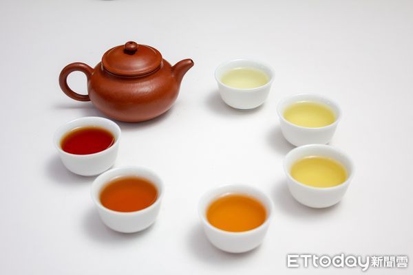 ▲新年賀禮虎禮喝新北好茶 六種特色茶飲風味全展開。（圖／新北市農業局提供）