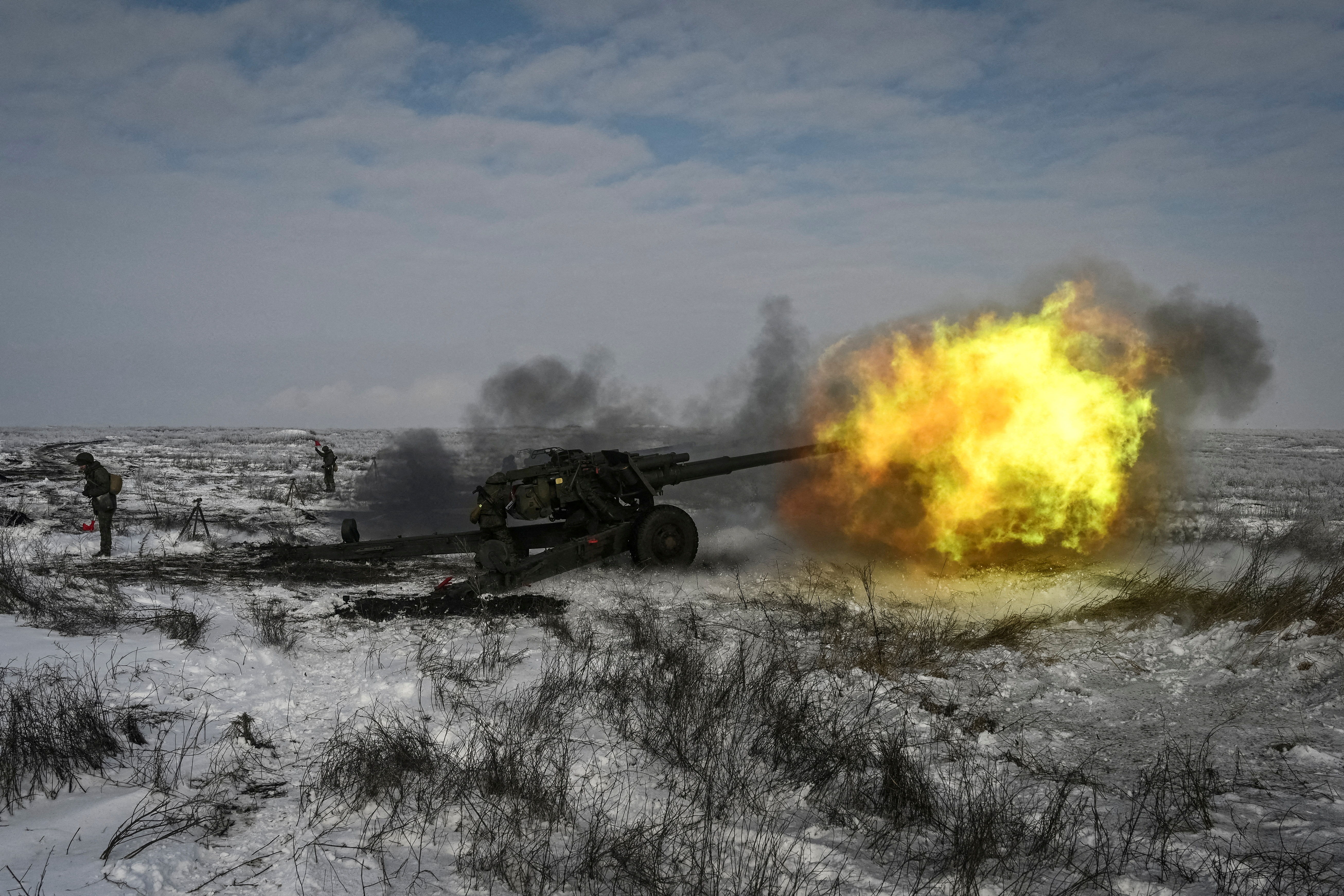 ▲▼俄羅斯軍隊2022年1月26日在距烏俄邊境不遠的的羅斯托夫（Rostov）演習。（圖／路透）