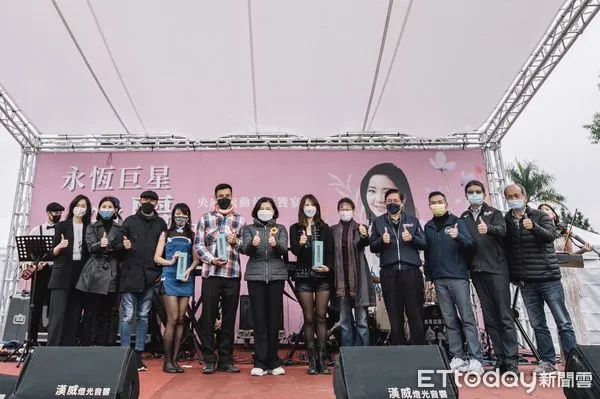 ▲1月29日鄧麗君日，縣府於虎尾央廣舉行「永恆巨星鄧麗君-央廣流動藝術饗宴」。（圖／記者蔡佩旻翻攝）