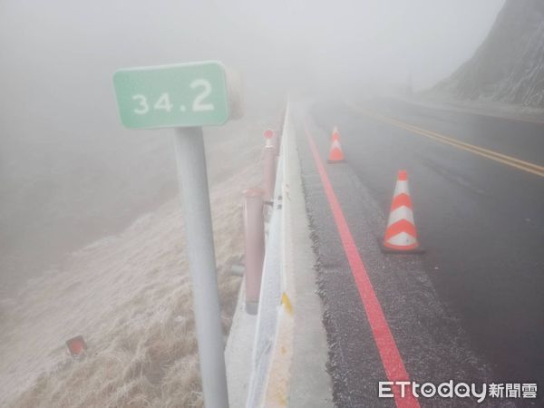 ▲▼合歡山區低溫將達冰點以下，台14甲線翠峰至大禹嶺路段將預警性封閉。（圖／記者王兆麟翻攝，下同，資料照片）