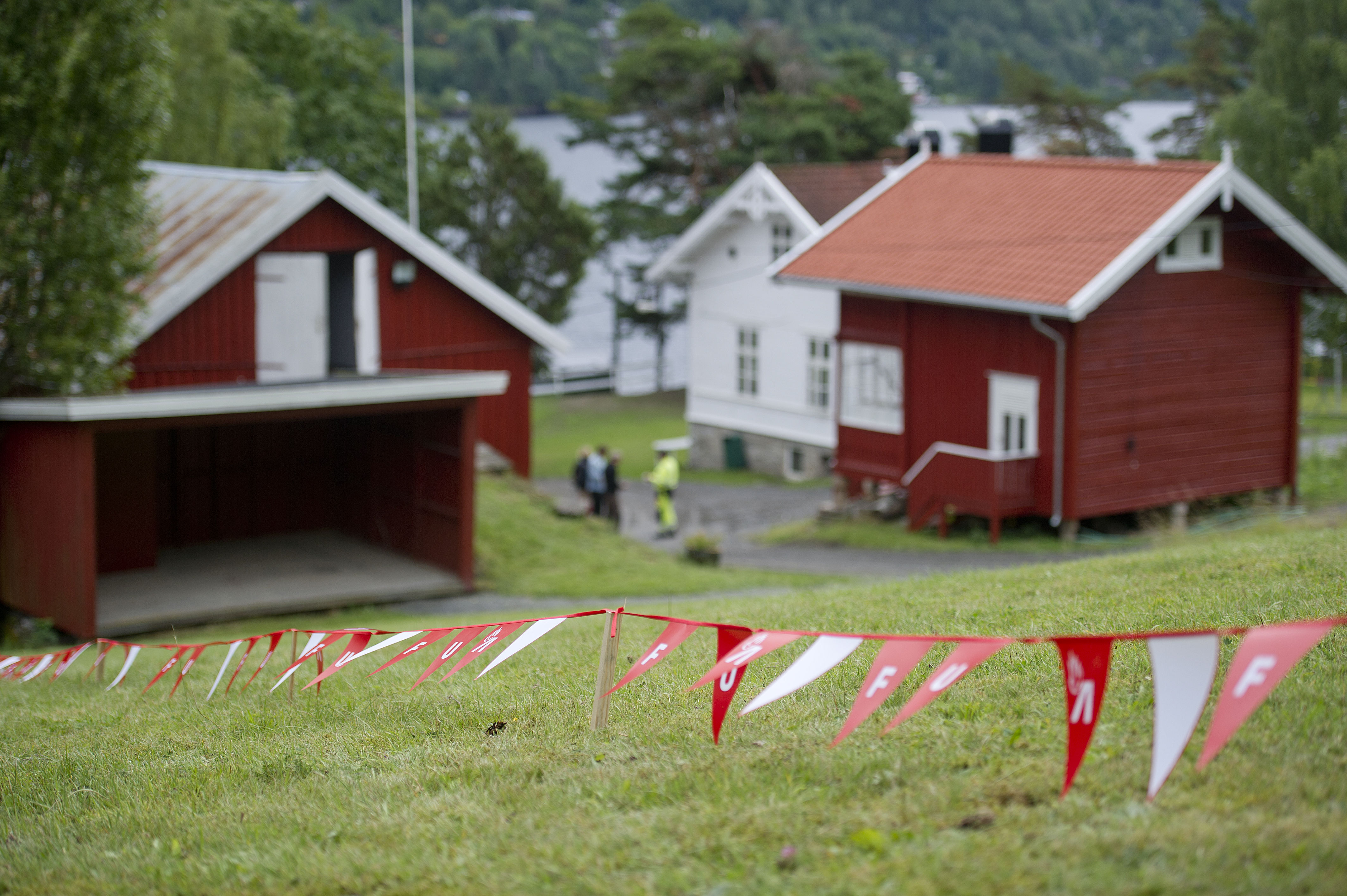 ▲▼布雷維克當年在烏托亞島上持槍射擊參與挪威工黨青年營的參與者，造成69人死亡。（圖／達志影像／美聯社）