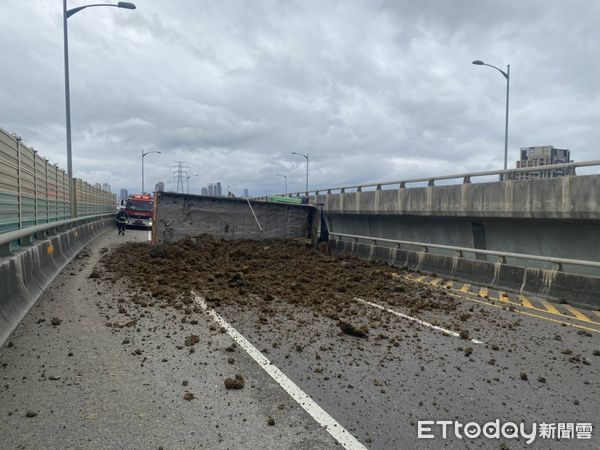 ▲五股車禍。（圖／記者陳以昇翻攝）