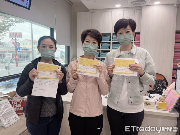 續挺國產疫苗　陳亭妃率台南市議員打第三劑高端疫苗！ | ETtoday地