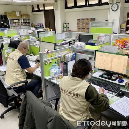 ▲屏東縣政府社會處今年續辦理縣府「春節服務不打烊」服務            。（圖／縣府社會處提供，下同）