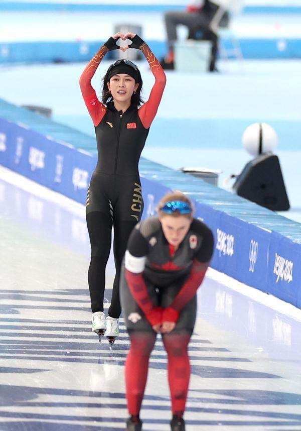 ▲▼北京冬奧,美女選手阿合娜。（圖／翻攝自新華社）