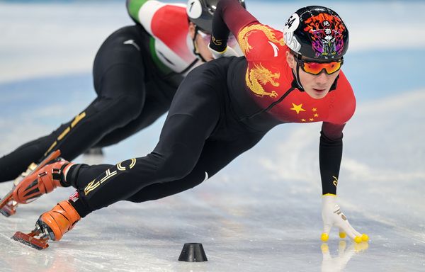 ▲▼    北京冬奧男子短道競速滑冰1500公尺決賽由南韓選手黃大 、中國任子威失格        。（圖／CFP）